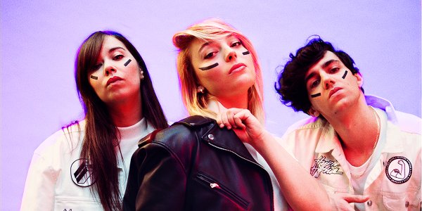 Hyphen Hyphen - HYPHEN HYPHEN